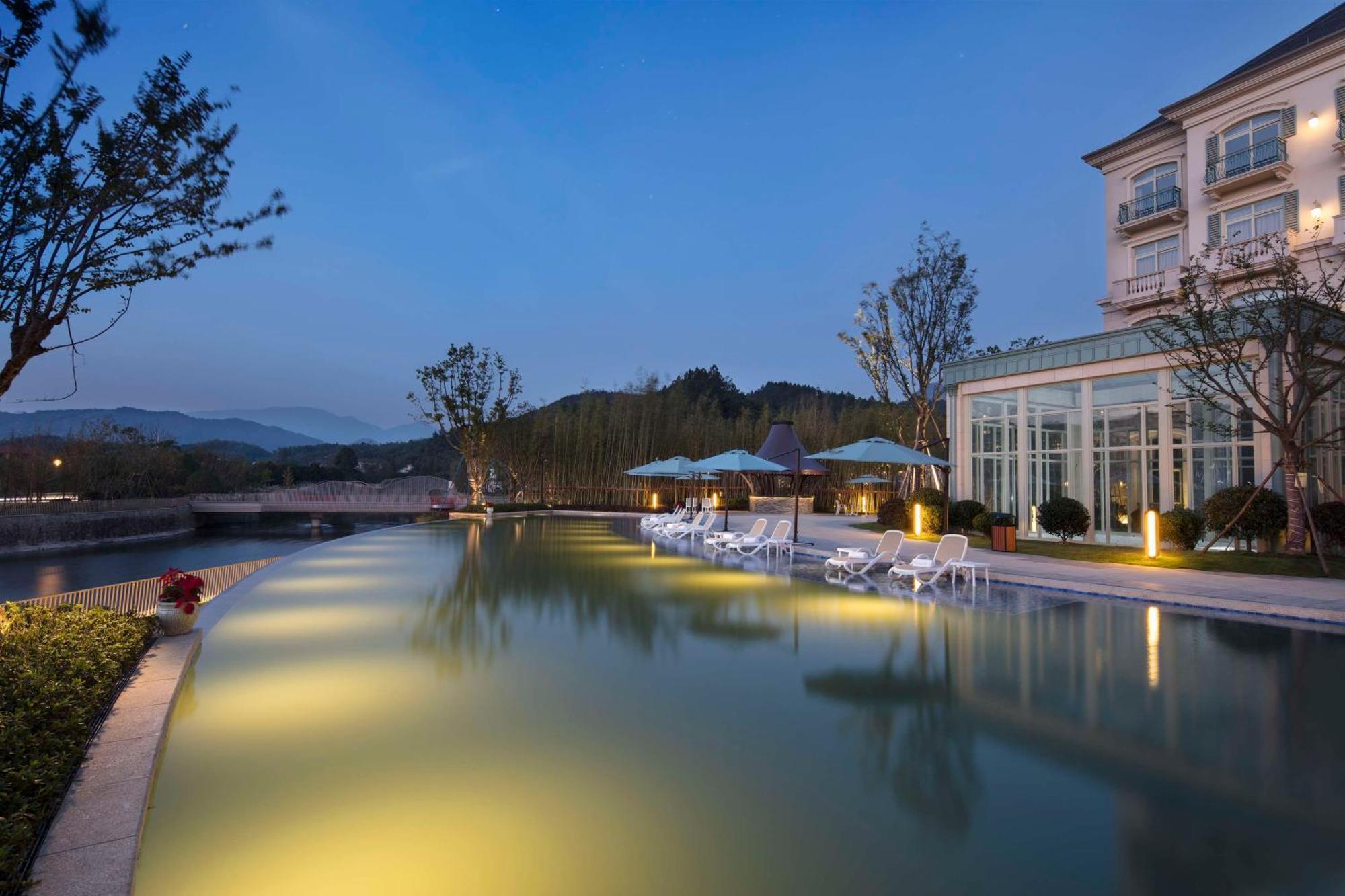 Hilton Garden Inn Hangzhou Lu'Niao 安吉県 エクステリア 写真